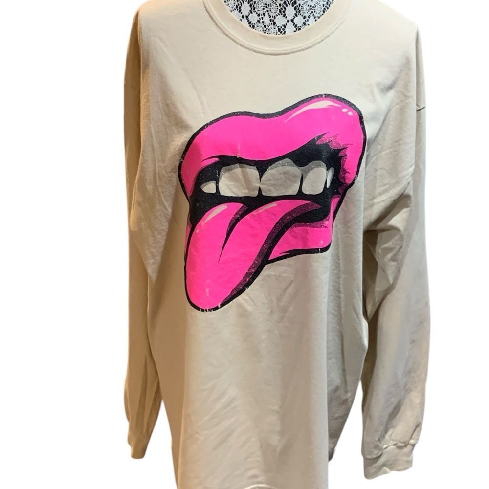 Kill Brand Pink and Cream Long Sleeve Tee with Bold Graphic Design